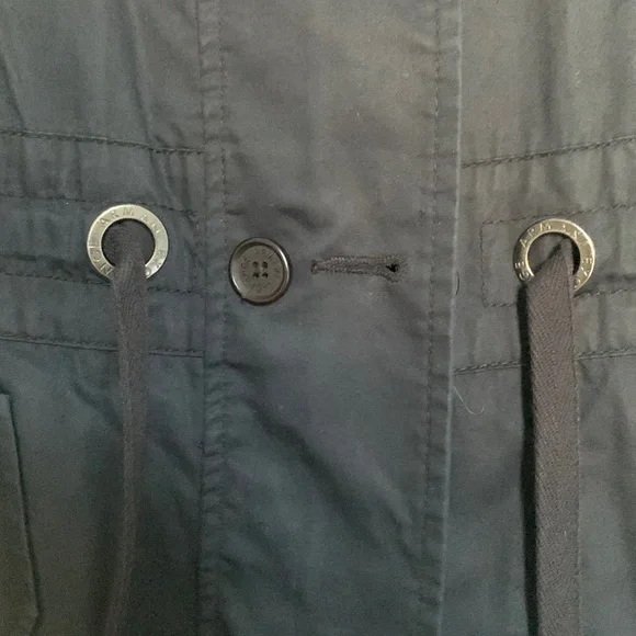 Utility lightweight jacket - Picture 6 of 8